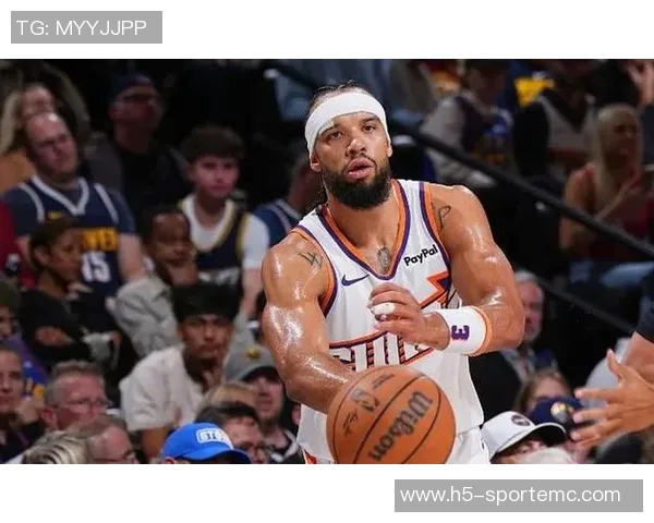 防守悍将争锋相对狄龙首节高效得分墨菲三分火力全开